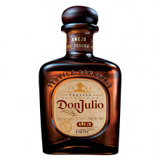 TEQUILA DON JULIO AÑEJO 700 ML